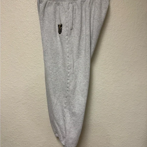 🍋 LULULEMON Gray Scuba Sweatpants with Embroidered Logo Size Large W5GI9S - Picture 11 of 16